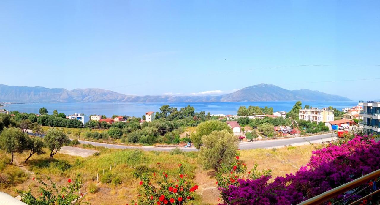 Hotel Sirena Radhimë Zewnętrze zdjęcie